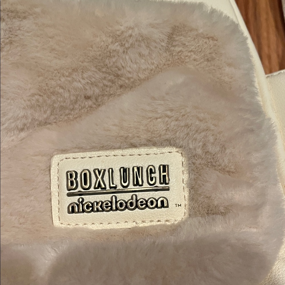 Avatar The Last Airbender Momo Fur Backpack-BoxLunch Exclusive - Picture 2 of 8